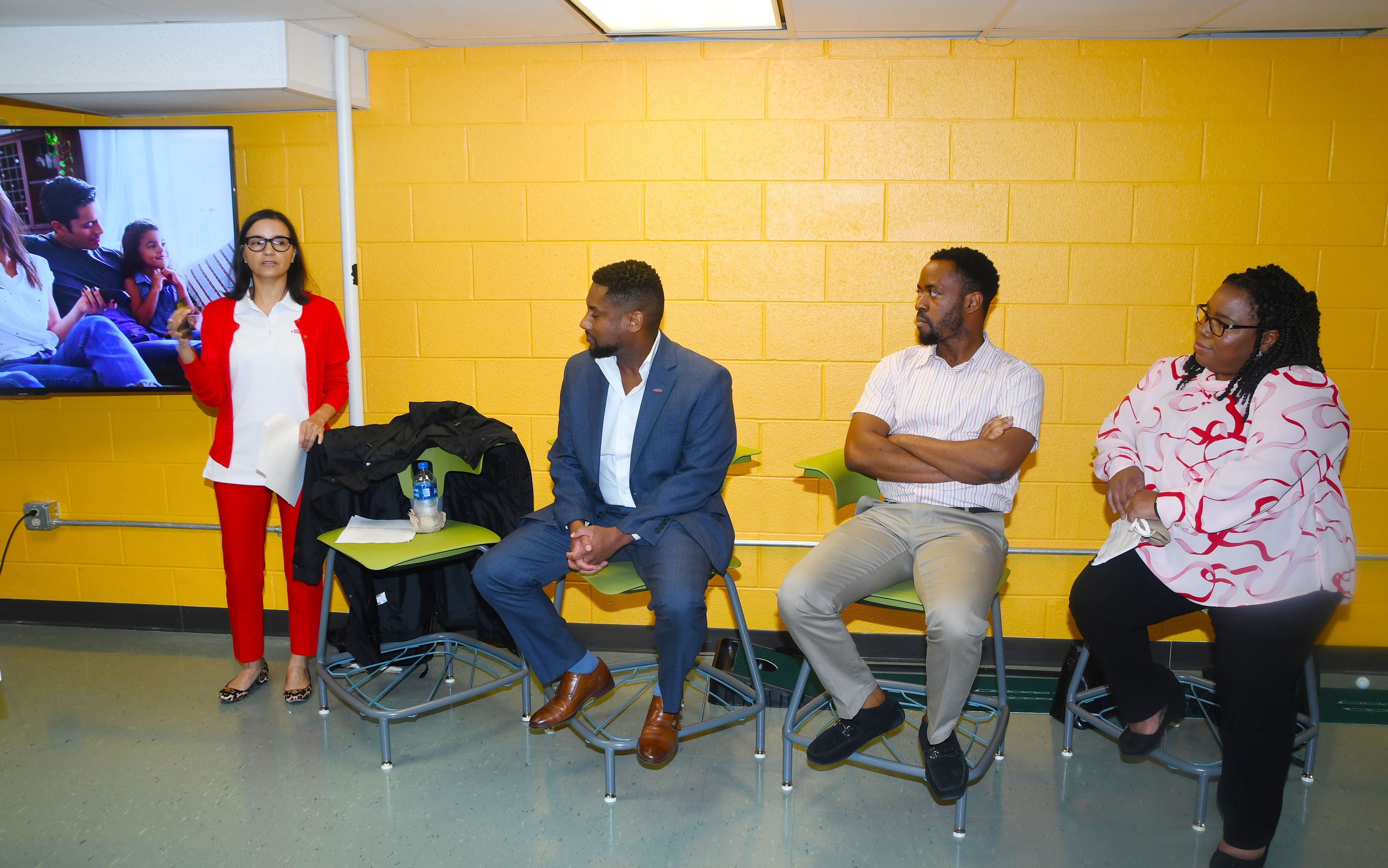 (L-r) DuPont's Maria Prince, Ben Whitney, Berlin Stokes and Chideraa Nwachukwu enlighten students about future possibilities.