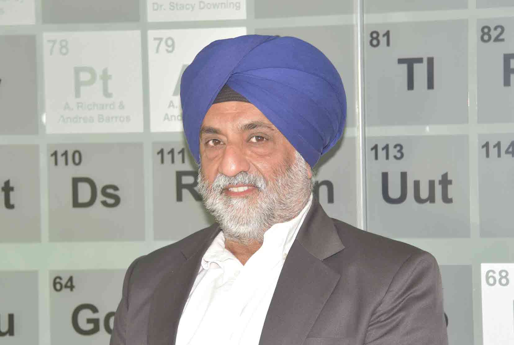 Dr. Harbinder Singh Dhillon, Professor of Biological Sciences, is the principal investigator of a three-year, $1 million National Science Foundation grant that will fund doctoral research fellowships and enable the University to establish a certificate program in bio-imaging and bio-photonics.