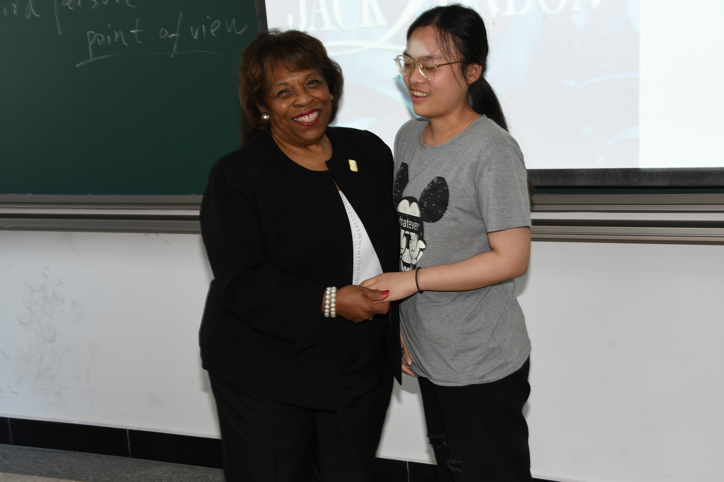 Dr. Wilma Mishoe poses with a unidentified freshman accounting student.