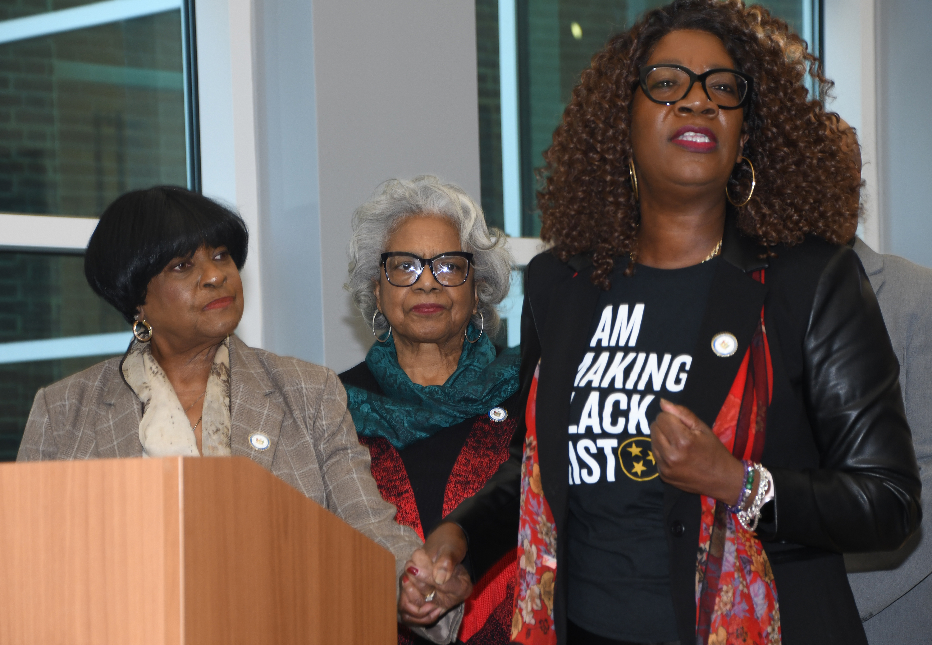 Rep. Kendra Johnson (r) recognized DSU alumna Rep. Stephanie T. Bolden (l) as the founder of the GA's Black Caucus.