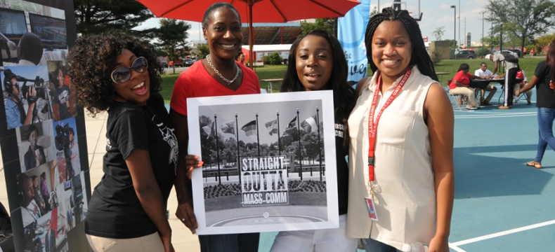Student Organizations Fair -- Photo Slideshow