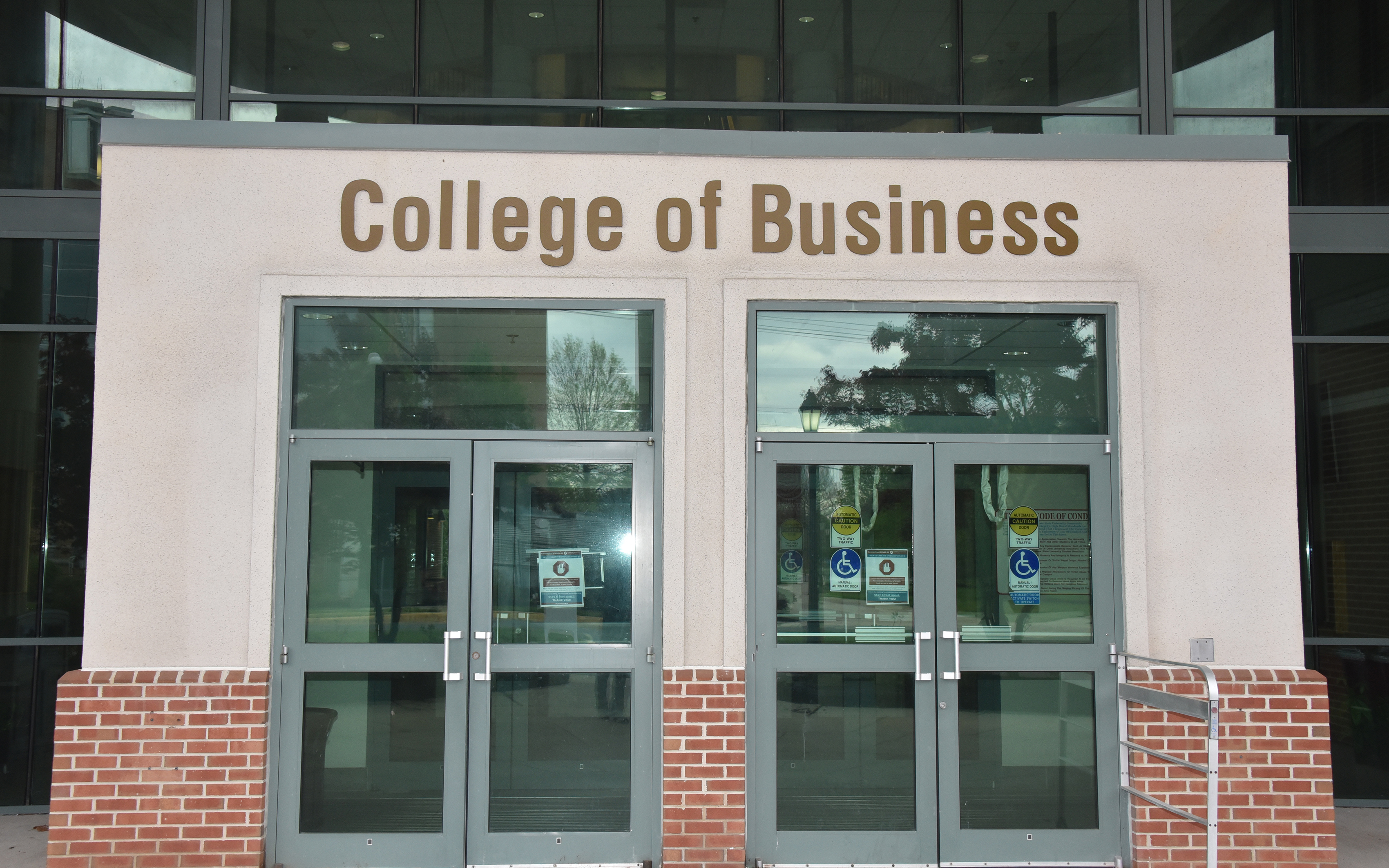 The College of Business' Delaware Center for Enterprise Development joined with the City of Dover and the Central Delaware NAACP to sponsor a Small Business Virtual Town Hall on June 3