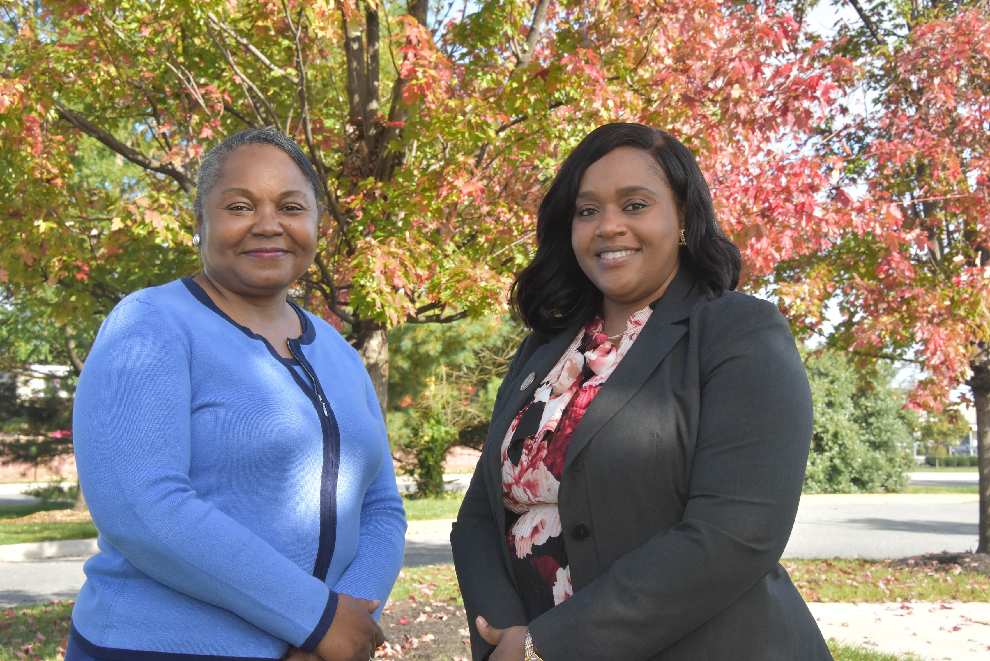 (L-r) Dr. Saundra DeLauder, University Provost and VP of Academic Affairs, and Jarso Saygbe, Associate VP of Academic Advisement, have been named the 2020 recipients of the DAWN Leadership Award and the DAWN Rising Star Award, respectively.