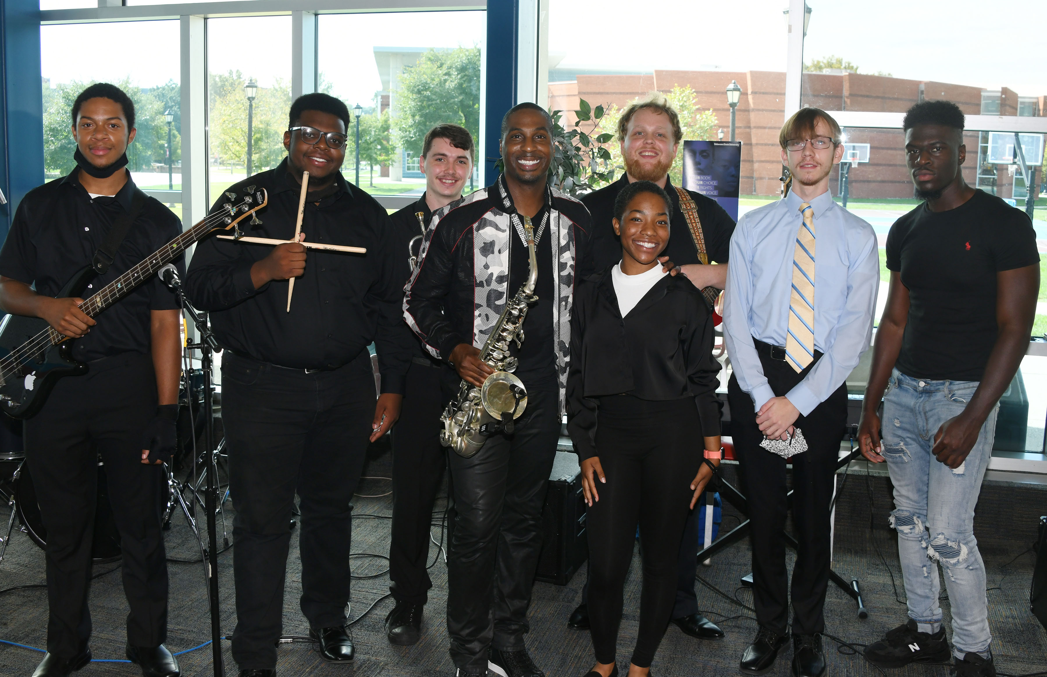 Renowned saxphonist Eric Darius performs with Del State musicians