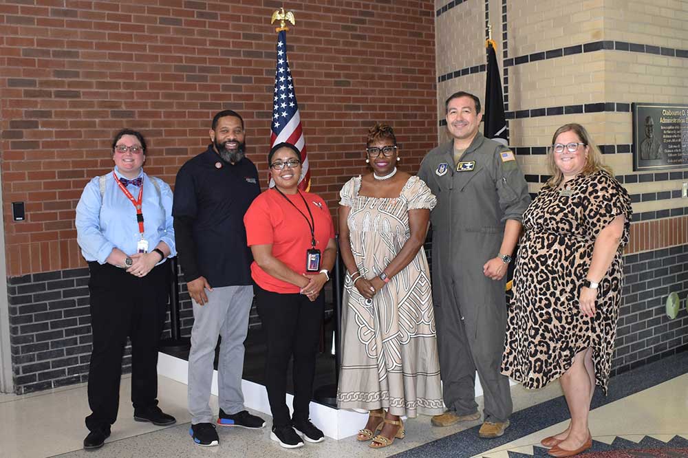 DSU welcomes 512th Airlift Wing for campus tour