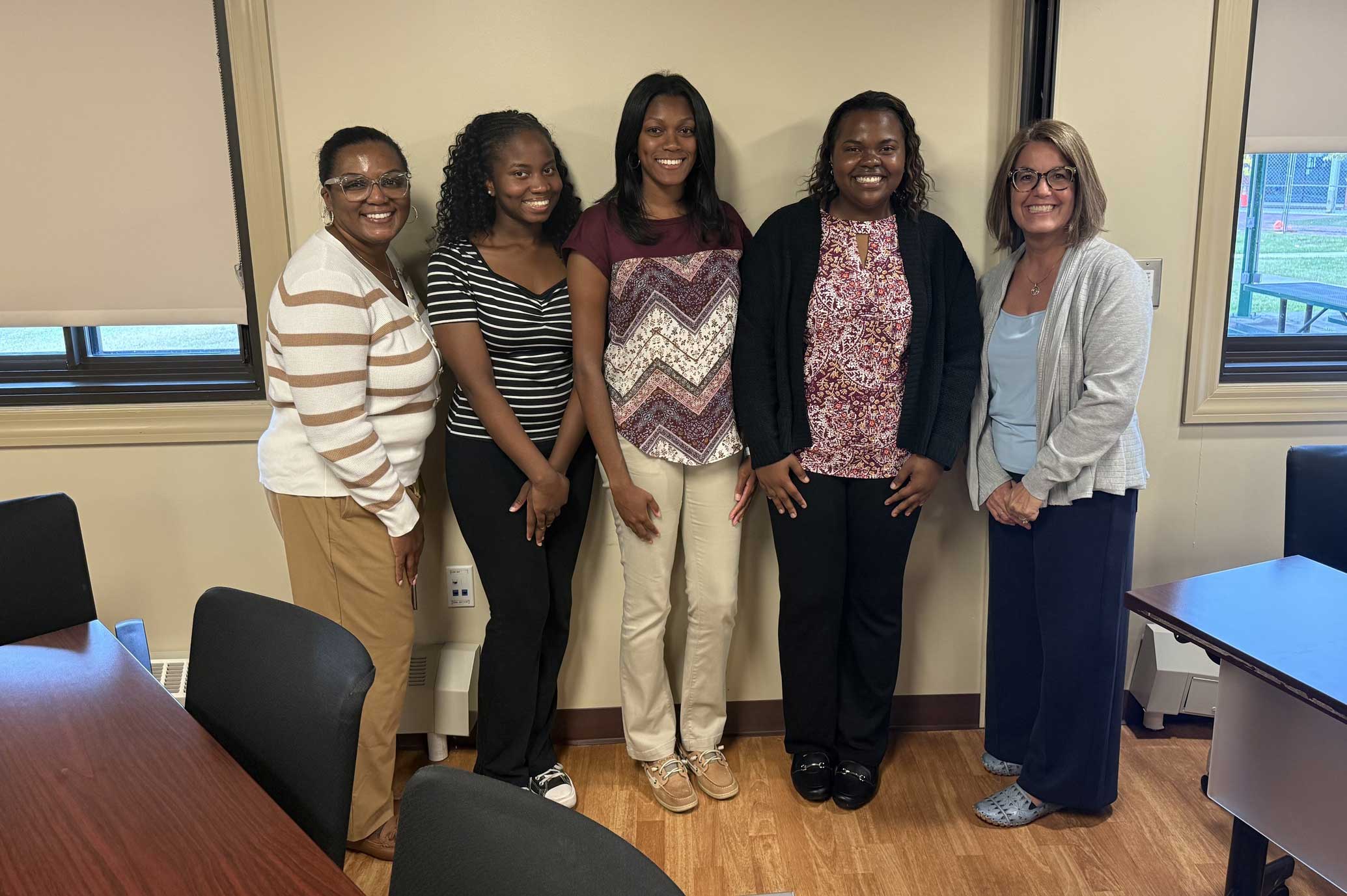 DSU nursing students present research at Wilmington VA