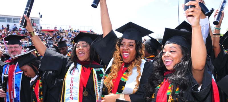 The 2014 May Commencement -- Photo Slideshow and Article