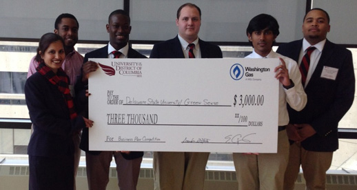 DSU Students Take 2nd Place in Business Plan Competition