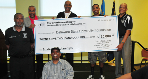 Hornet Chapter of Groove Phi Groove Donates $25,000 for Scholarships