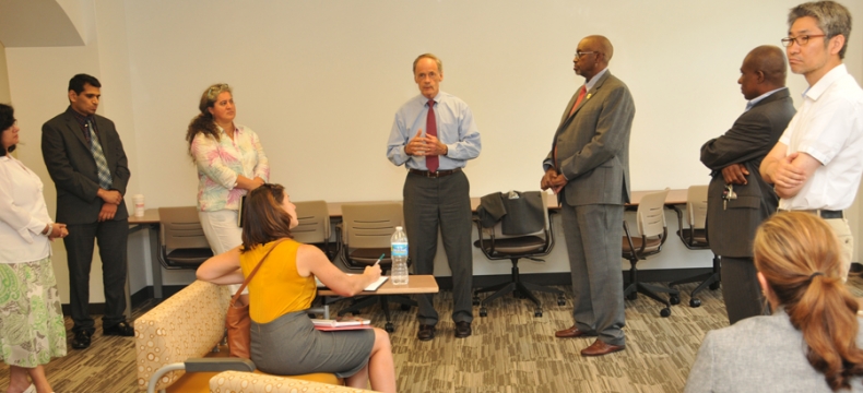 U.S. Sen. Tom Carper Meets with President, Administrators