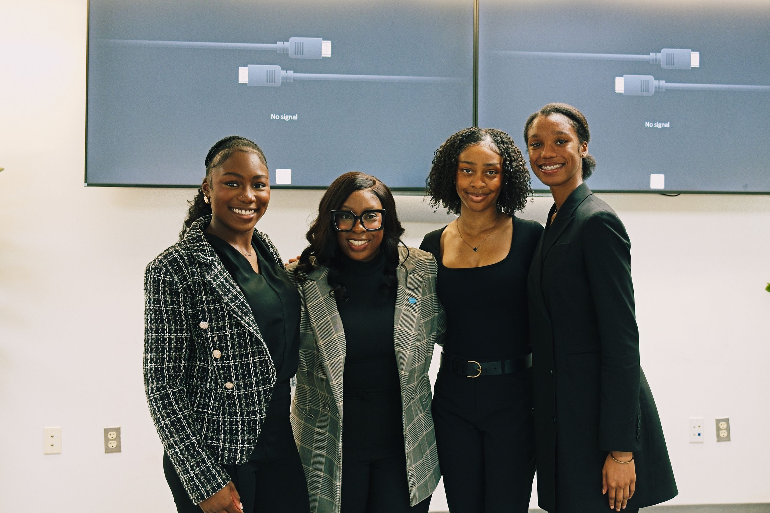 DSU students with Salesforce guest speaker Kristy Randle. 